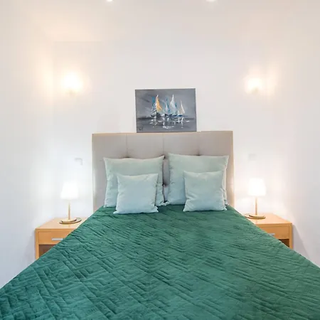 Διαμέρισμα Garrett By Mtphomes Αλμπουφέιρα