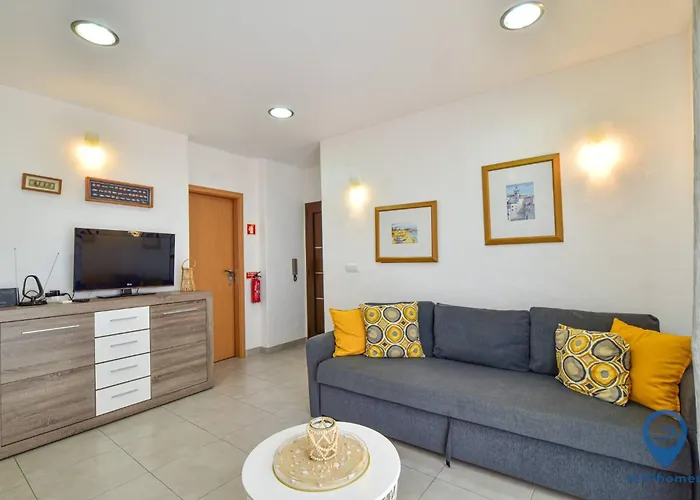 Apartman Garrett By Mtphomes *